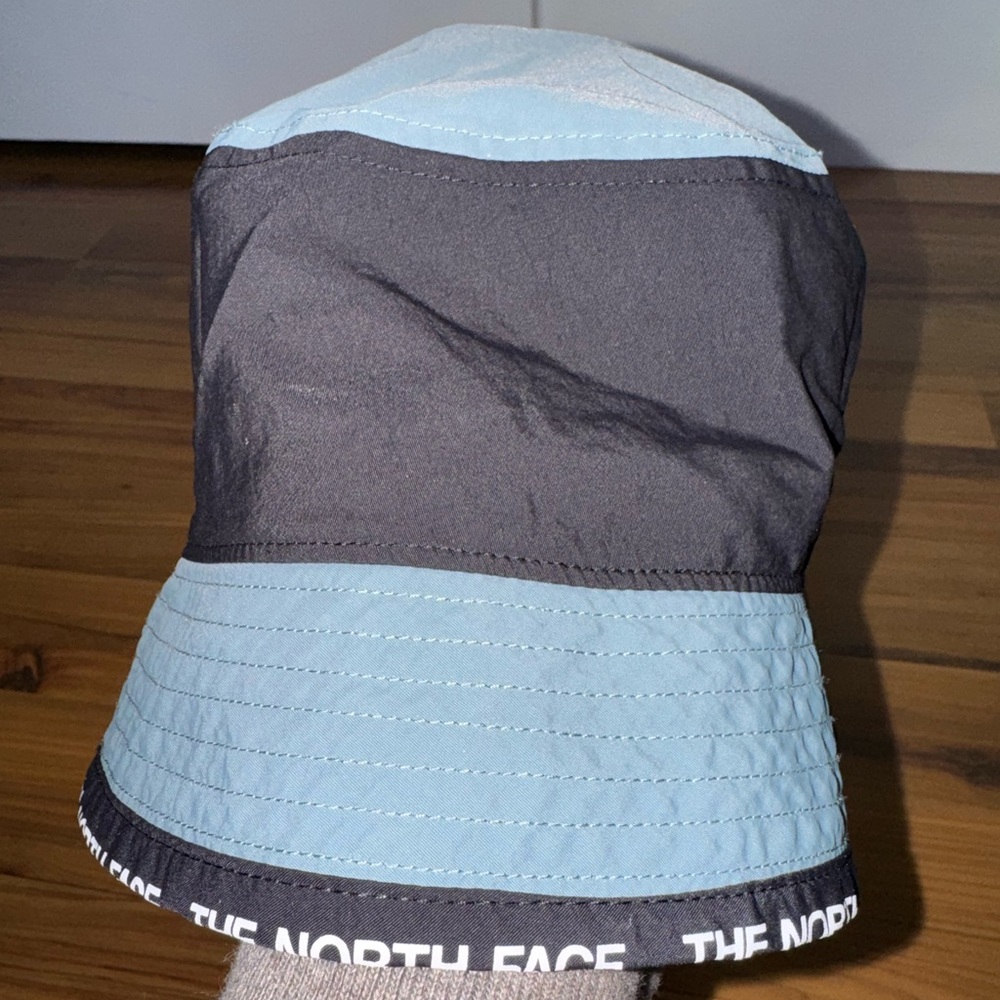 North Face Cypress Bucket Hat Blue Black Logo Unisex S/M Gorpcore Outdoor - Picture 6 of 10
